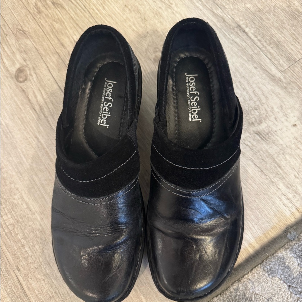 Josef Seibel Black Leather Women's Loafers